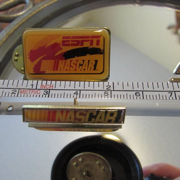NASCAR Pins - Picture 6 of 15